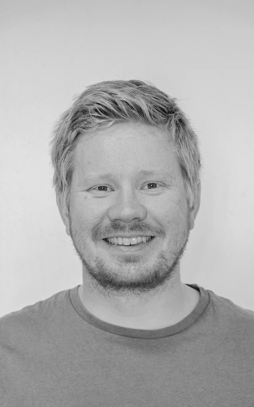 Julius kontakt